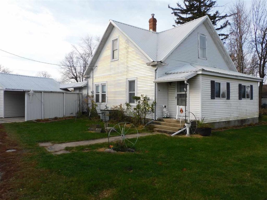 374 Main St, Millersburg, IA 52308