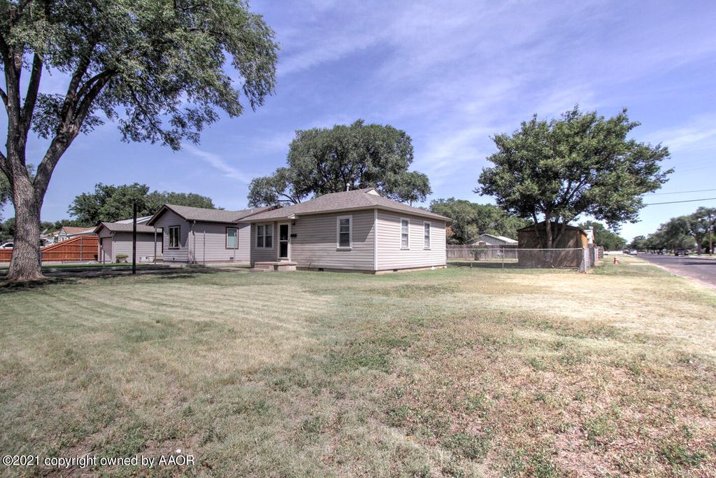 500 SW 45th Ave, Amarillo, TX 79110