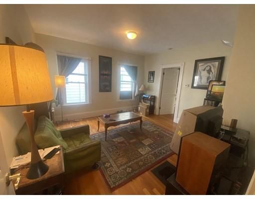 62 Grant St #1, Somerville, MA 02145