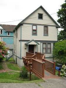 501 38th St, Astoria, OR 97103
