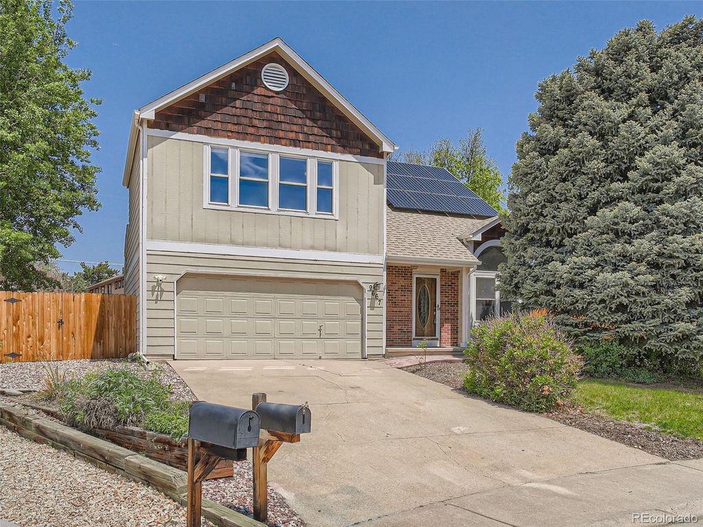 9667 W 70th Place, Arvada, CO 80004