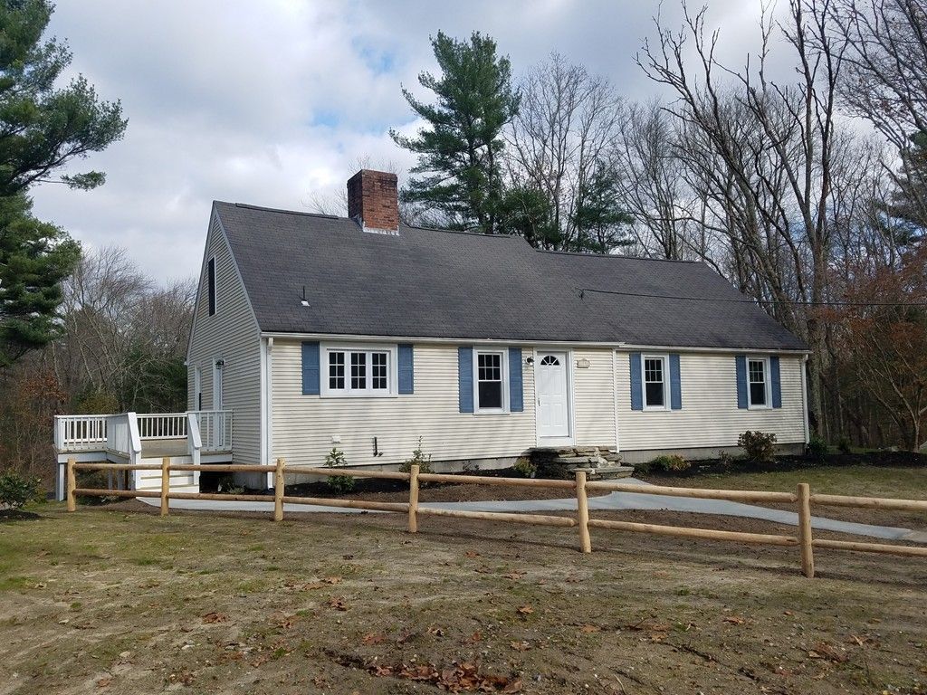1792 Horton St, North Dighton, MA 3 Bed, 3 Bath SingleFamily Home