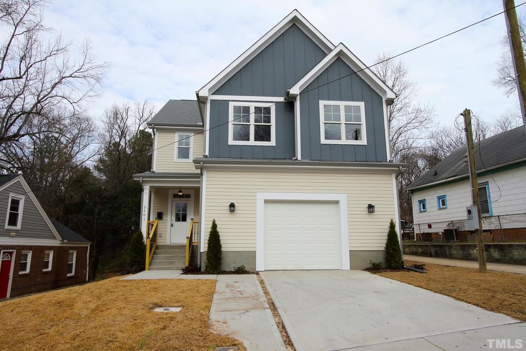 2601 Ashe St, Durham, NC 27703