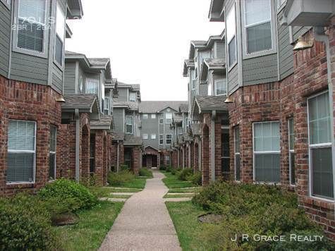 1701 S 12th St #4201, Waco, TX 76706
