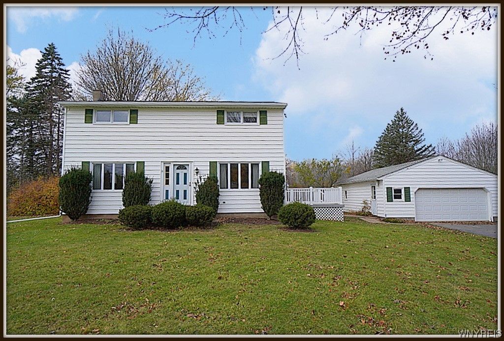 5434 Ernest Rd, Lockport, NY 14094 See Est. Value, Schools & More