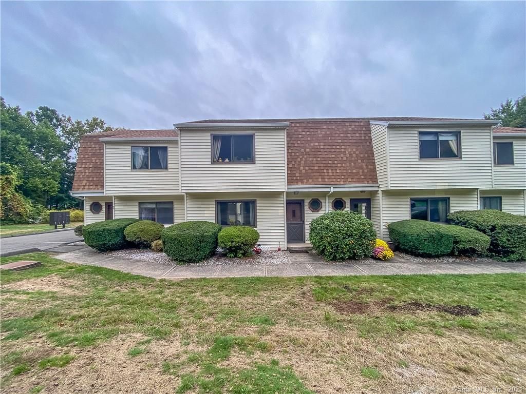 757 Lake Ave #2, Bristol, CT 06010