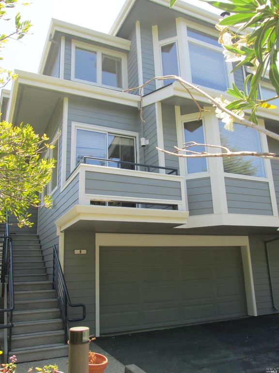 9 Gable Ct, San Rafael, CA 94903