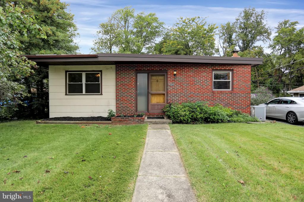 3120 Lugine Ave, Gwynn Oak, MD 21207