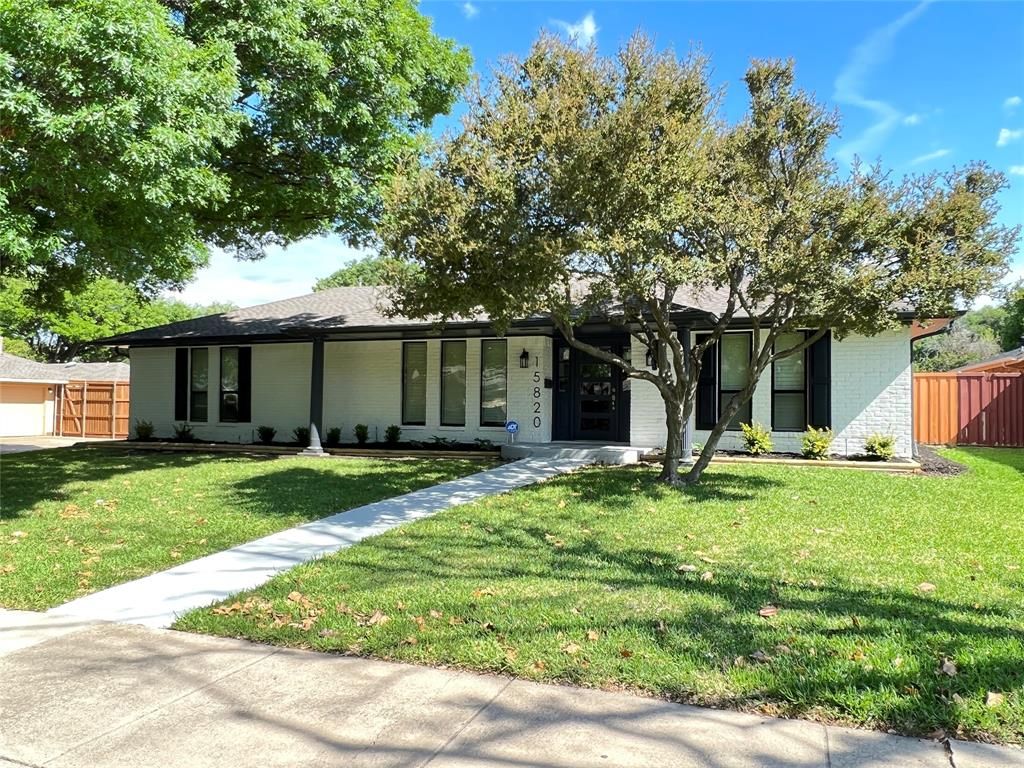 15820 Meadow Vista Dr, Dallas, TX 75248