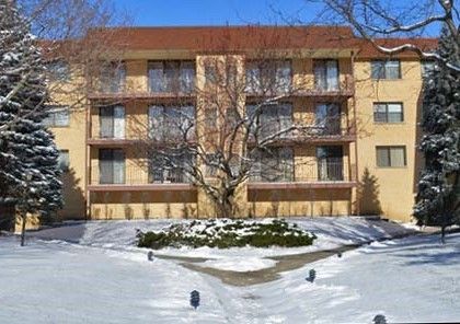 7100 W Cullom Ave #121, Norridge, IL 60706