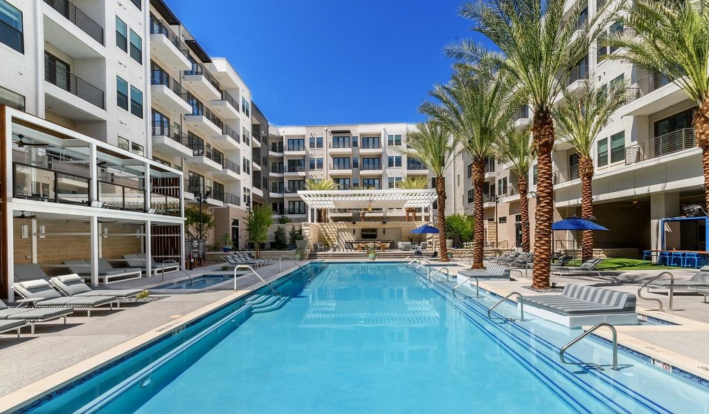250 Promenade Pl, Las Vegas, NV 89106
