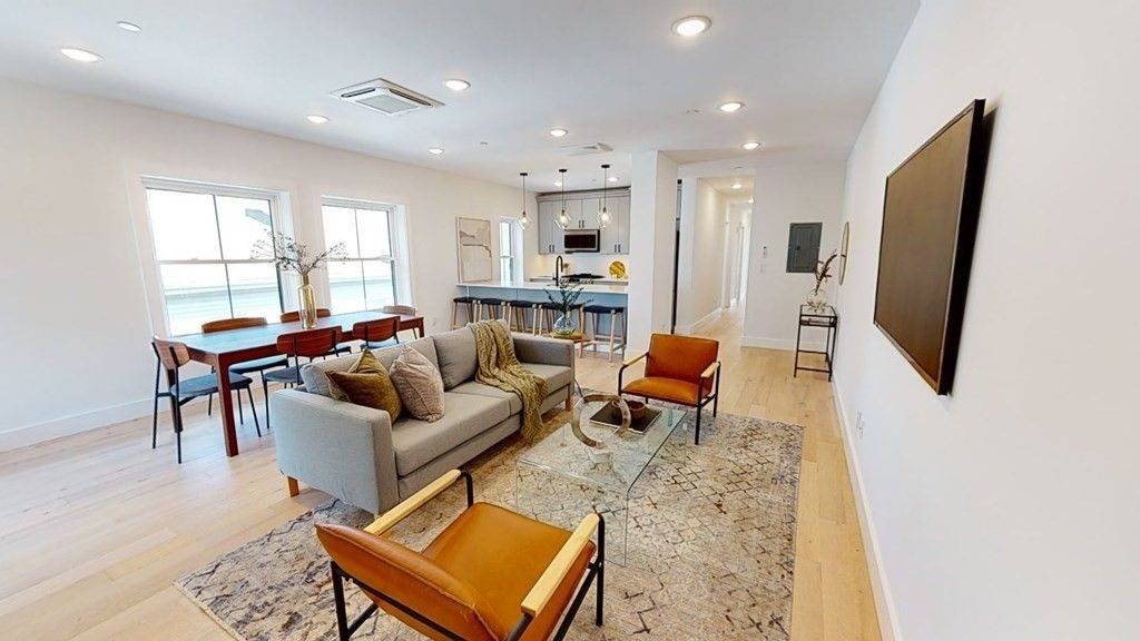 208 Spencer Ave #6, Chelsea, MA 02150