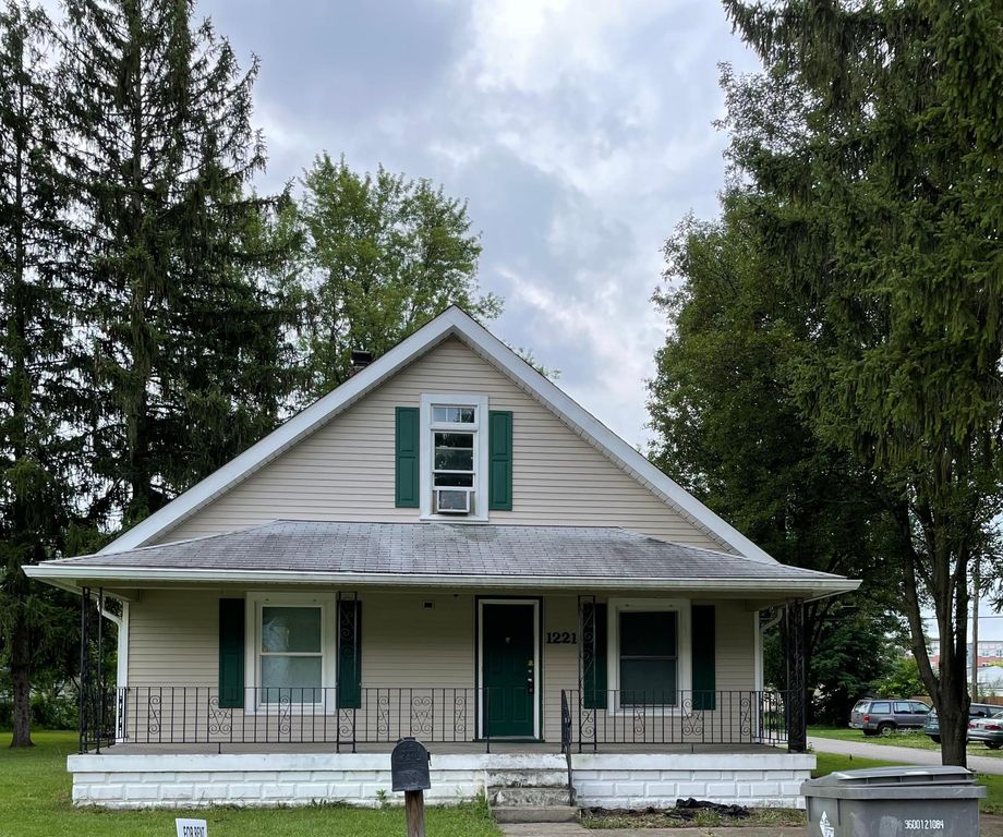 1221 Norton Ave, Indianapolis, IN 46227