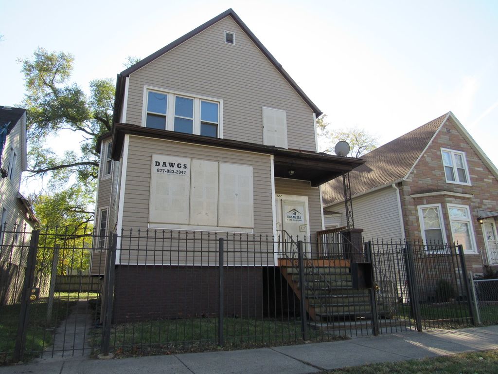127 W 112th St, Chicago, IL 60628
