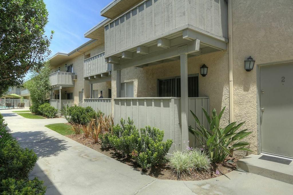 16221 Cornuta Ave #19, Bellflower, CA 90706