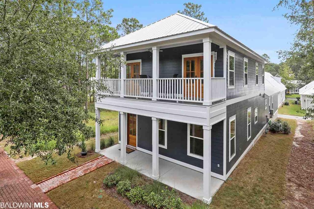 2613 Bienville Blvd, Gulf Shores, AL 36542