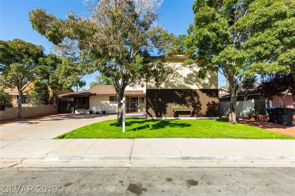 1820 W Mesquite Ave, Las Vegas, NV 89106