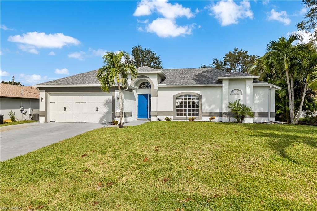 9099 Cypress Dr S, Fort Myers, FL 33967