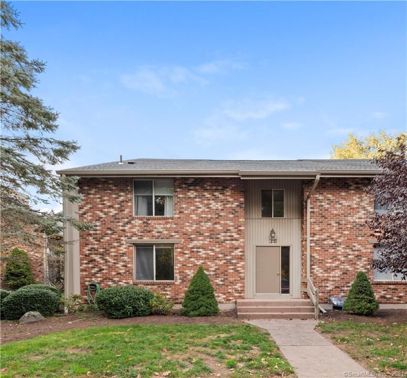 22 Amato Dr #A, South Windsor, CT 06074