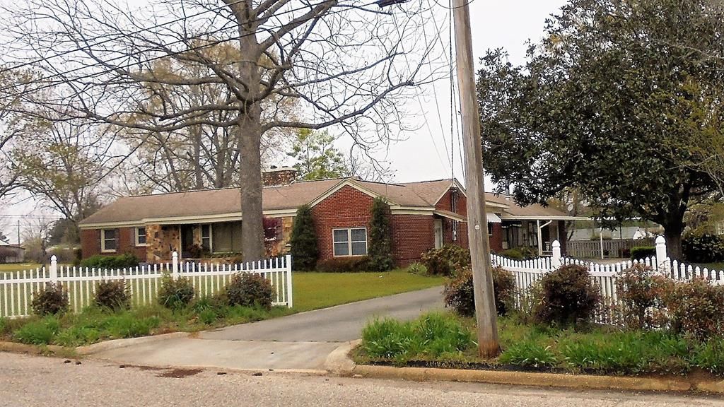 236 Bryant St, Brundidge, AL 36010 Trulia