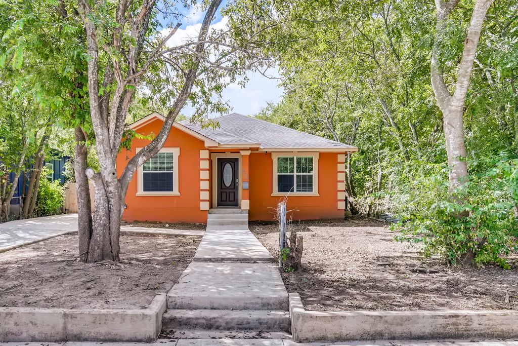 530 Belmont, San Antonio, TX 78202