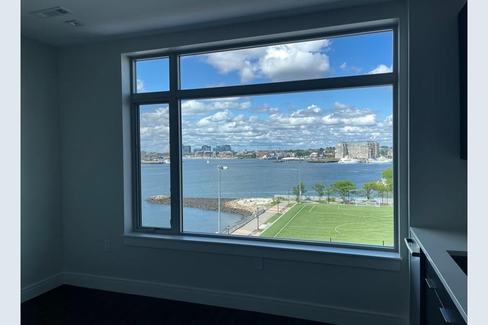 99 Sumner St #523, Boston, MA 02128