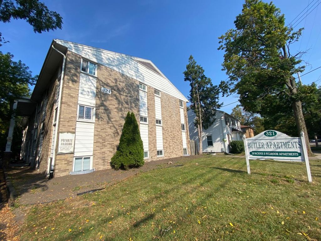 321 N Butler Blvd, Lansing, MI 48915