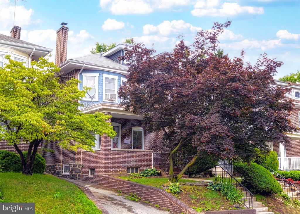 2913 N Harrison St, Wilmington, DE 19802