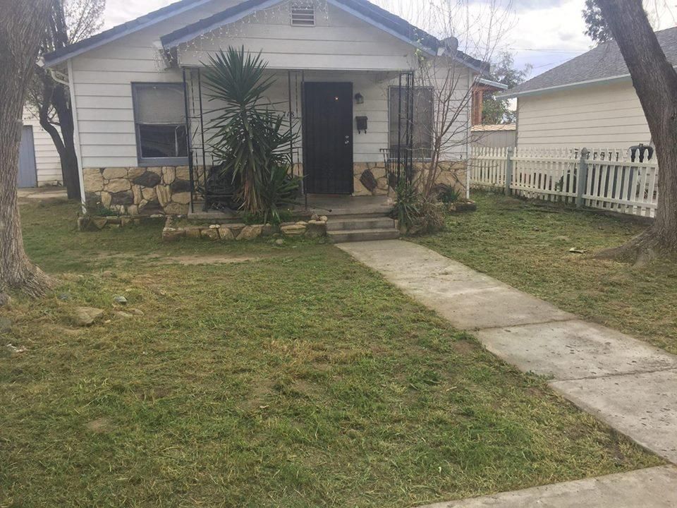 718 E Pleasant St, Coalinga, CA 93210