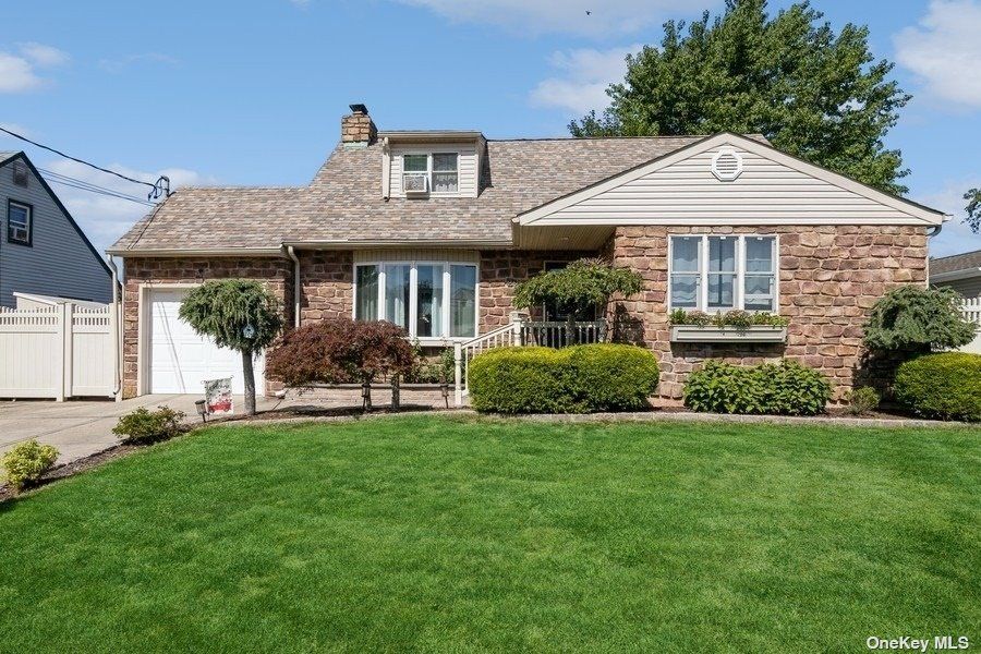 22 Birchfield Avenue, Babylon, NY 11702 Trulia