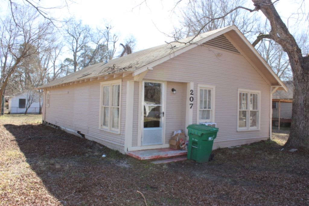 207 S Runnels St, De Kalb, TX 75559 Trulia