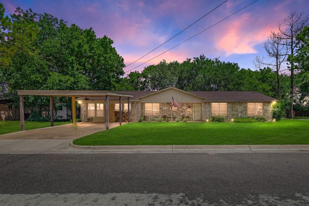 3111 Twilight Dr, Denton, TX 76208 Trulia