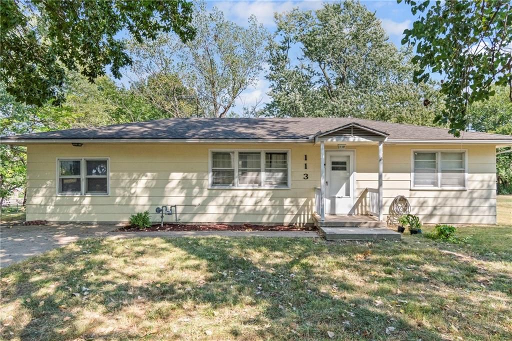 113 N Austin St, Oak Grove, MO 64075 MLS# 2575399 Trulia