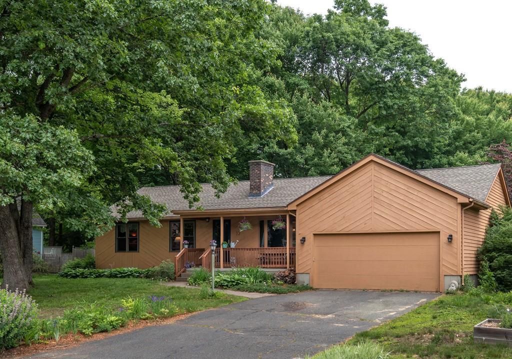 17 Carillon Cir, Easthampton, MA 01027 Trulia