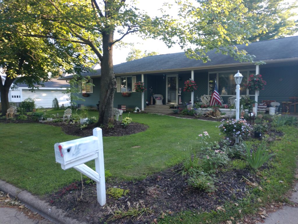 811 NE 2nd St, Marion, WI 3 Bed, 4 Bath SingleFamily Home 20