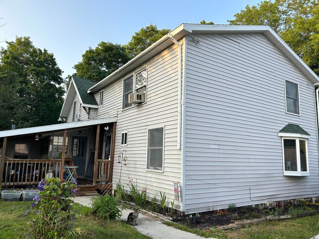 8576 W Long Lake Rd, Alpena, MI 49707 Trulia