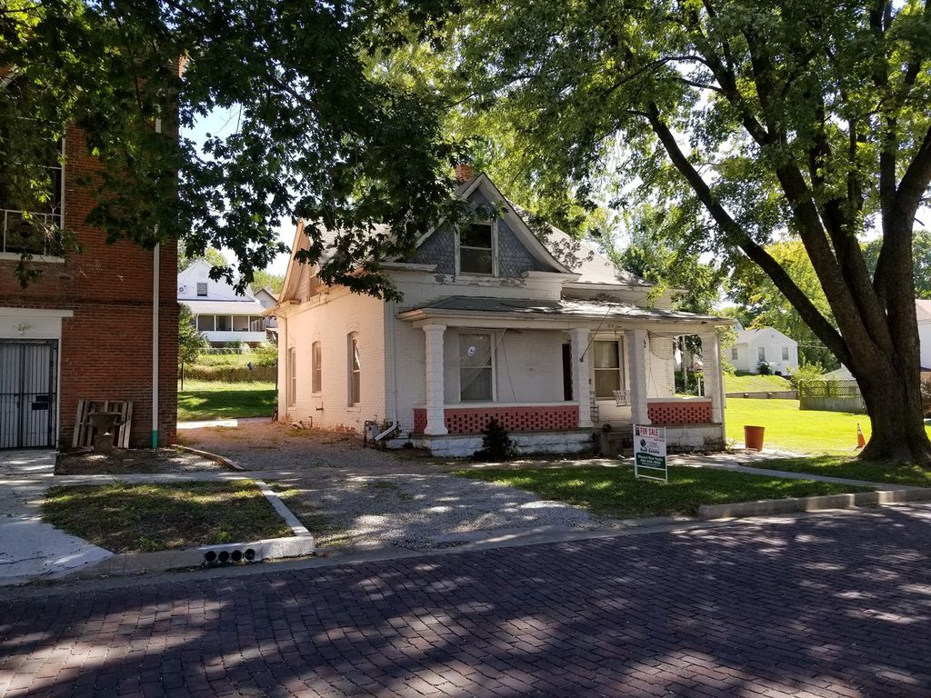 614 4th St, Glasgow, MO 65254 Trulia