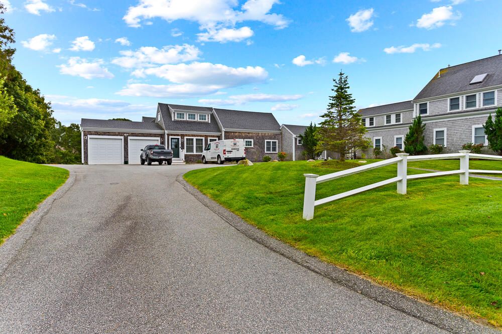 63 Sisson Rd, Harwich Port, MA 02646