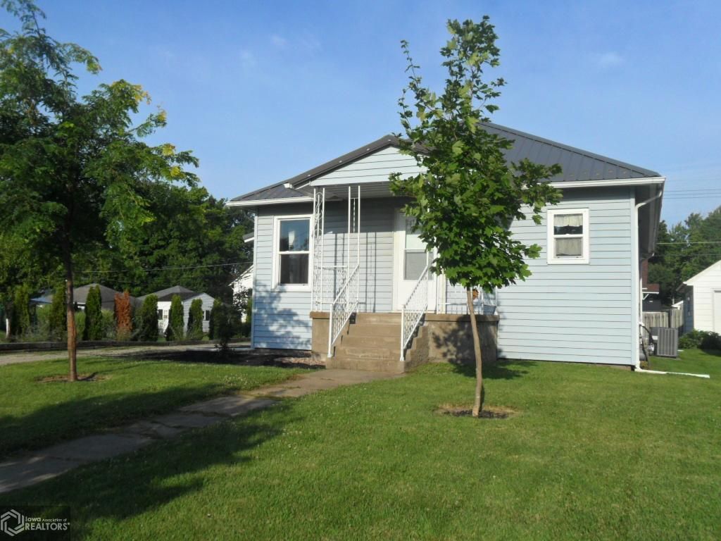 2137 Madison Ave, Burlington, IA 52601 Trulia