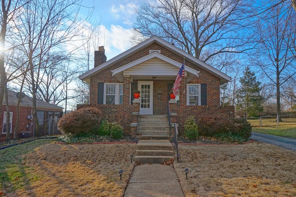 1223 Missouri Ave, Kirkwood, MO 63122 Trulia