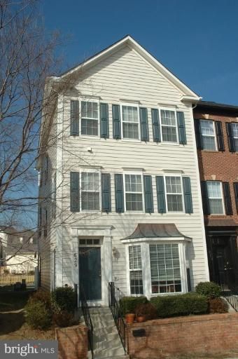 629 Gatestone Square St, Gaithersburg, MD 20878