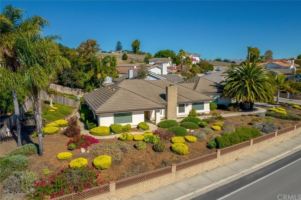 105 Rodeo Dr, Arroyo Grande, CA 93420