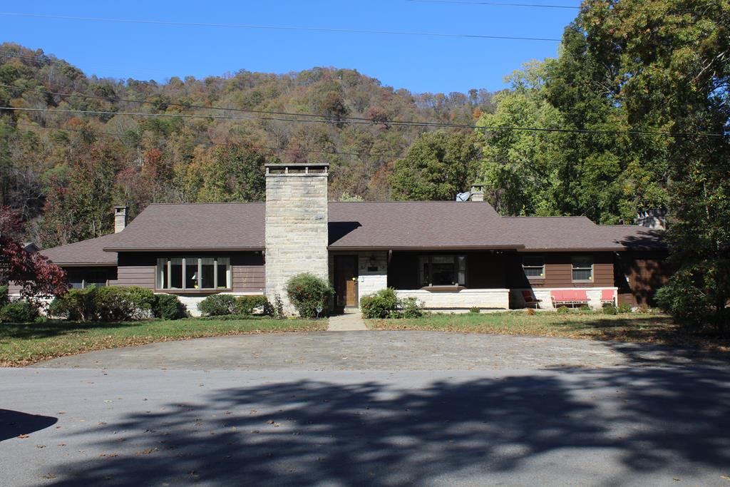 168 Hickory Ln, Pikeville, KY 41501 Trulia