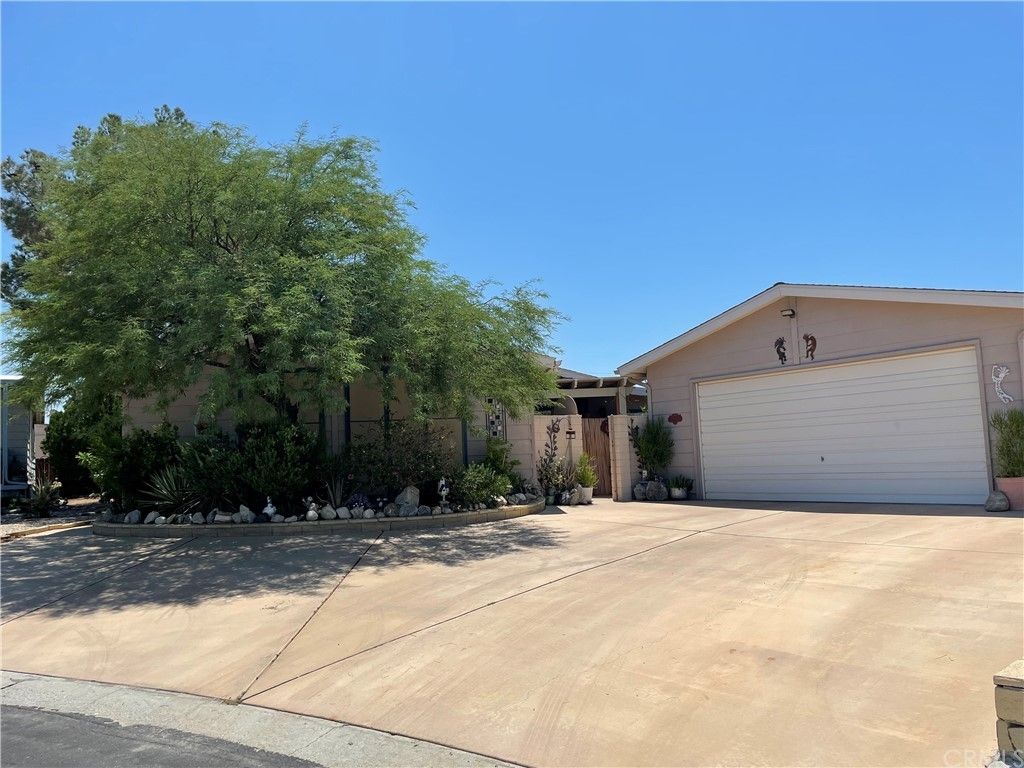 69641 Eastlake Ct, Desert Hot Springs, CA 92241