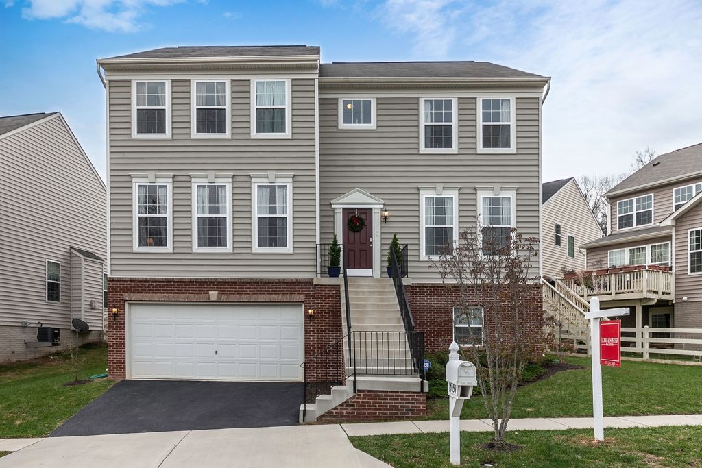 17059 Greenwood Dr, Round Hill, VA 20141 Trulia