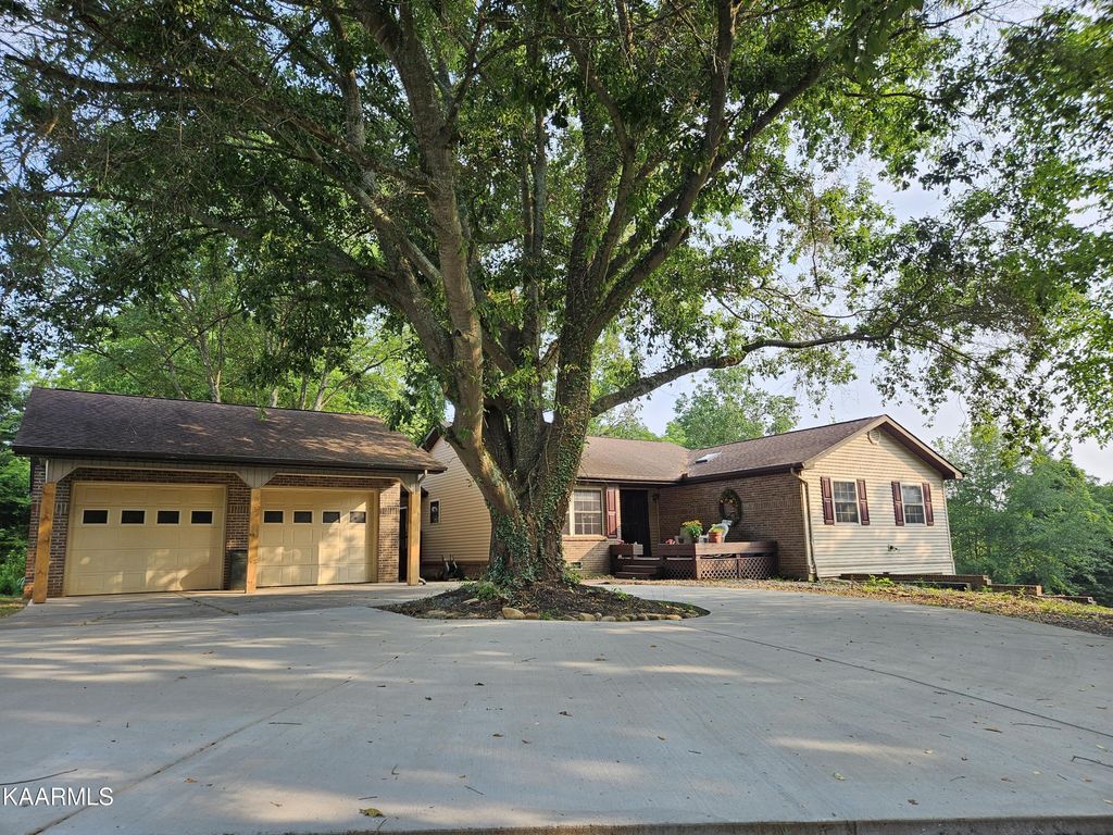 1213 Disco Loop Rd, Friendsville, TN 37737 Trulia