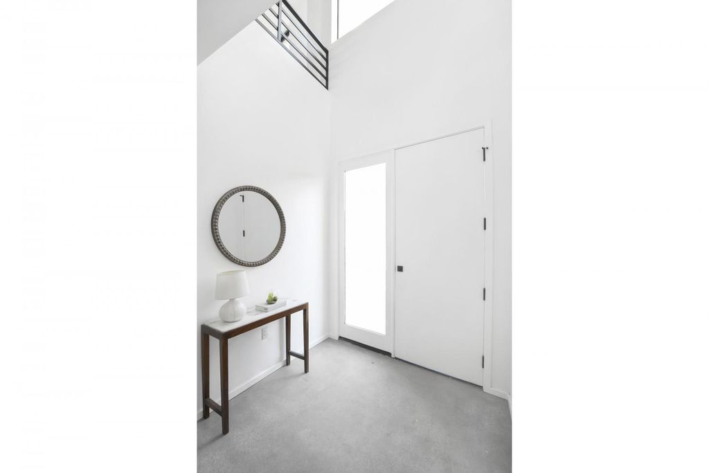 1401 Eagle Vista Dr, Los Angeles, CA 90041