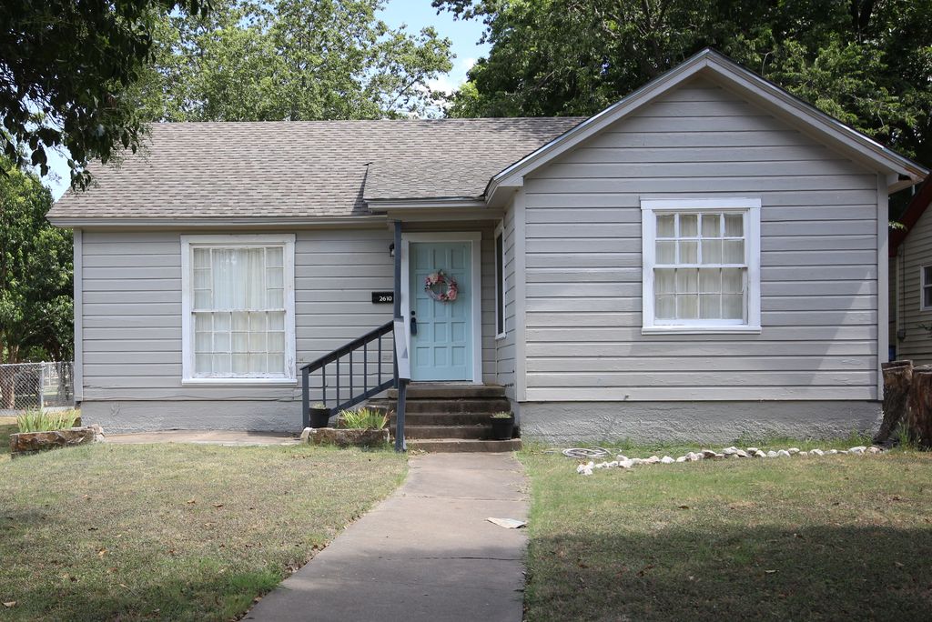 2610 Maple Ave, Waco, TX 76707