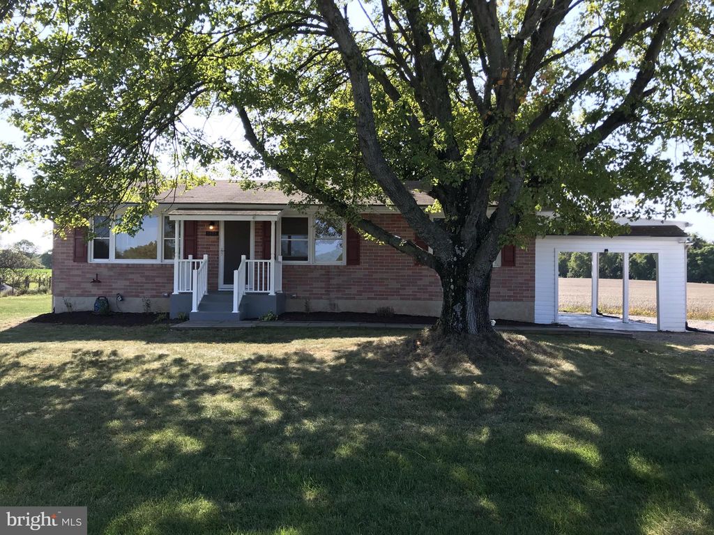 2425 Francis Scott Key Hwy, Keymar, MD - 3 Bed, 1 Bath Single-Family