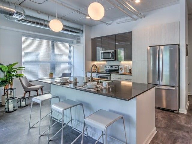 922 W  Juneau Ave #603877, Milwaukee, WI 53205
